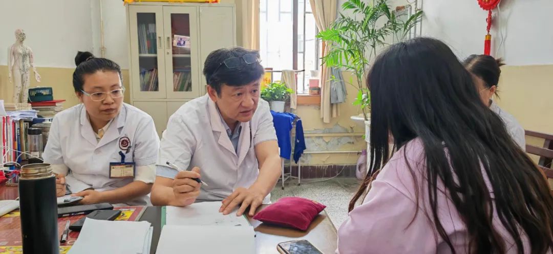 902a465d64a47e6274fc12f1ffe1647a.jpg 902a465d64a47e6274fc12f1ffe1647a.jpg